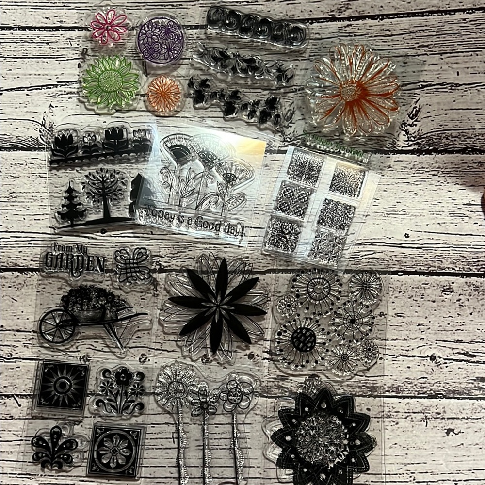 Studio112 Floral/Nature 30 Piece Stamp Set